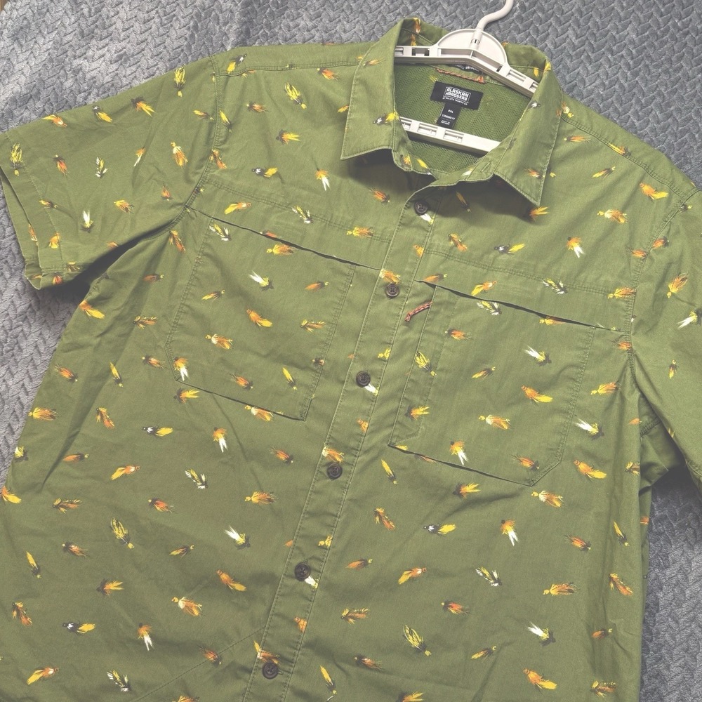 Alaskan Hardgear Men's‎ Fishing Shirt 2XL Duluth Green Fly Print Short Sleeve